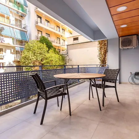 Phaedrus Living Luxury Residences Champagne * אתונה